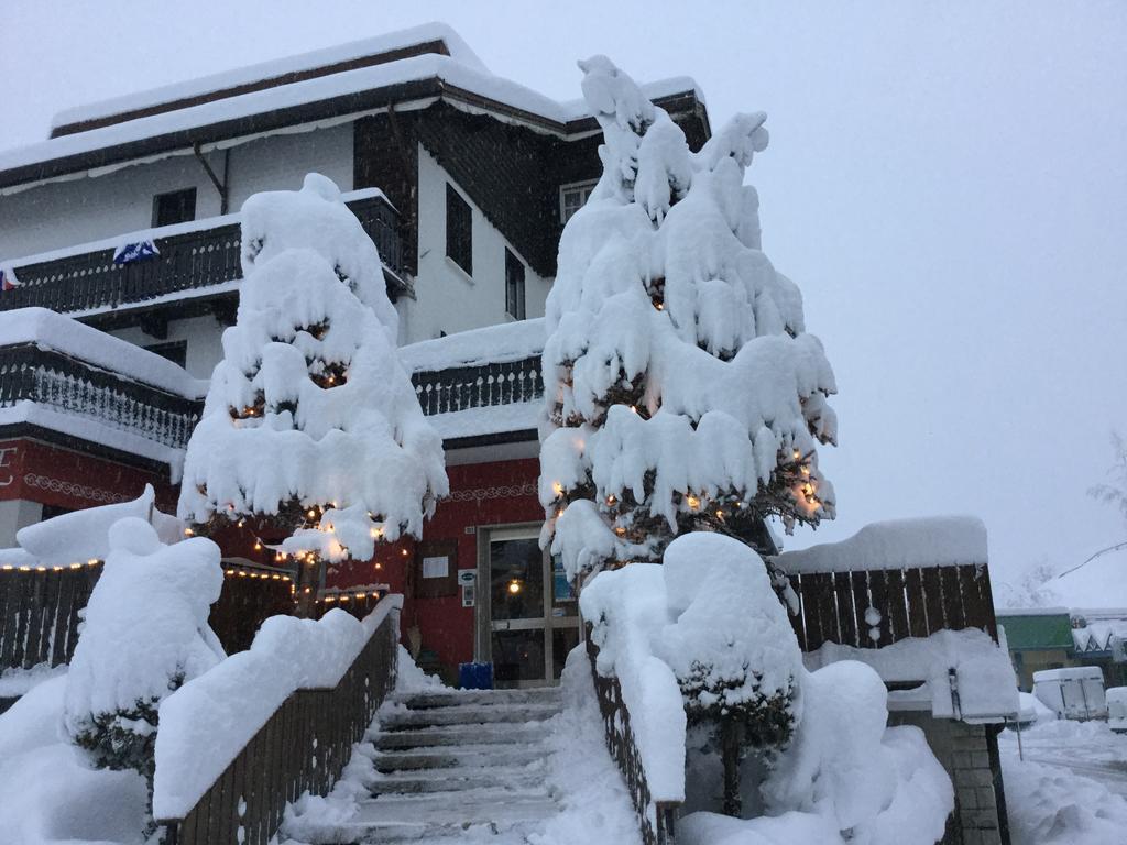 Albergo Trieste Tambre dʼAlpago Exteriér fotografie